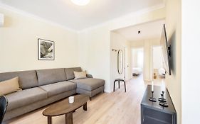 Silva Apartment By Olala Homes